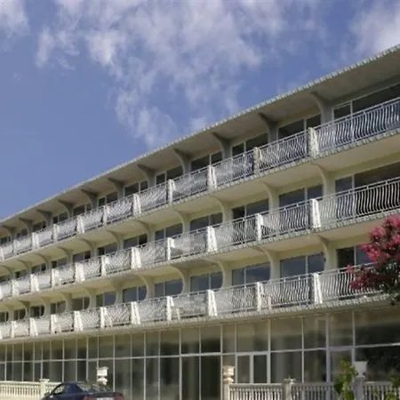 Dana Palace Hotel 3*