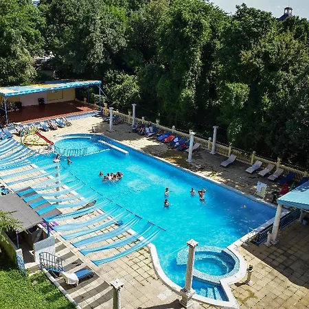 Dana Palace